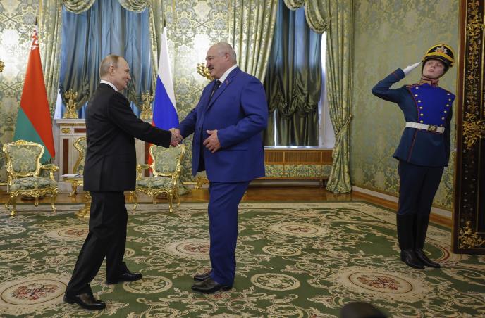 xxx02 AP Maxim Shemetov.jpg